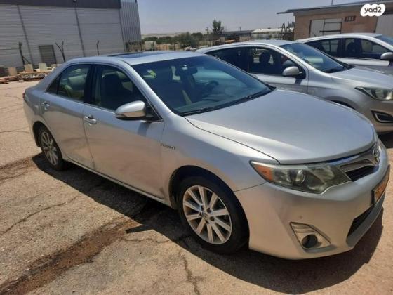 טויוטה קאמרי XLE הייבריד אוט' 2.5 (158 כ"ס) בנזין 2014 למכירה בצופר