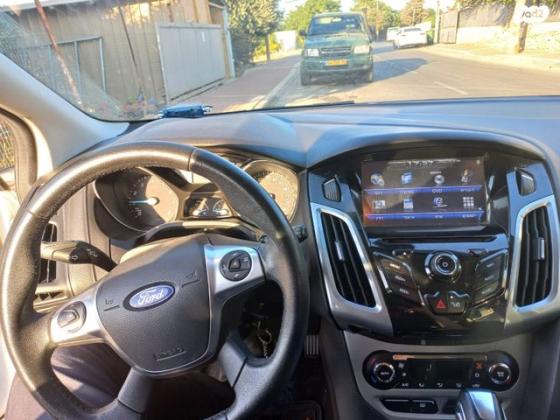 פורד פוקוס Trend סטיישן אוט' 1.6 (125 כ''ס) בנזין 2013 למכירה בעפולה