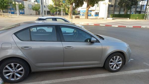 סקודה אוקטביה Ambition אוט' 1.4 (150 כ''ס) בנזין 2018 למכירה בעומר