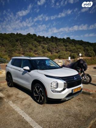 מיצובישי אאוטלנדר Instyle אוט' 7 מק' 2.5 (181 כ"ס) בנזין 2021 למכירה בעפולה