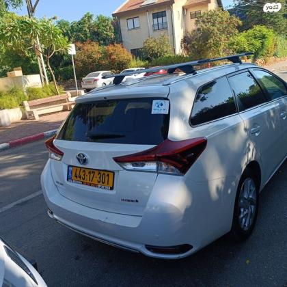 טויוטה אוריס הייבריד Sky TSS הייבריד אוט' 1.8 (99 כ"ס) בנזין 2018 למכירה ברחובות