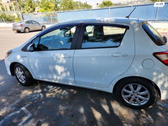 טויוטה יאריס הייבריד Style אוט' 1.5 (73 כ"ס) בנזין 2018 למכירה במבשרת ציון