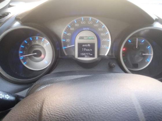 הונדה ג'אז הייבריד הייבריד אוט' 1.3 (102 כ''ס) בנזין 2011 למכירה בנתניה