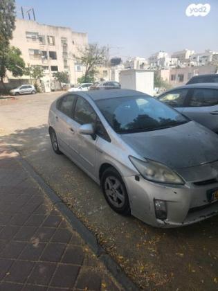 טויוטה פריוס GLI הייבריד אוט' 1.8 (99 כ"ס) בנזין 2011 למכירה במודיעין עילית
