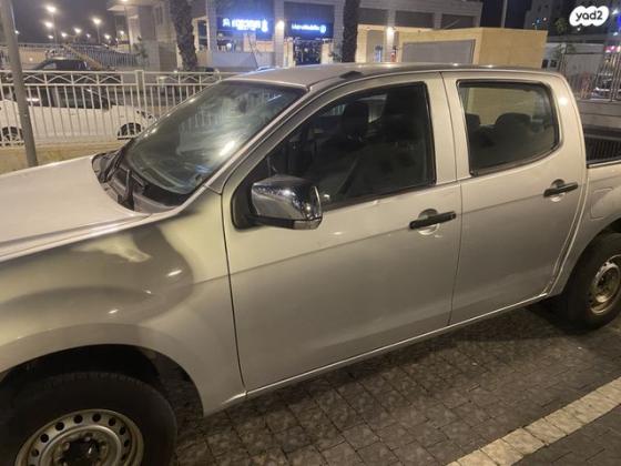 איסוזו 2X4 D-MAX S דאבל קבינה ידני דיזל 1.9 (163 כ"ס) דיזל 2017 למכירה ביבנה