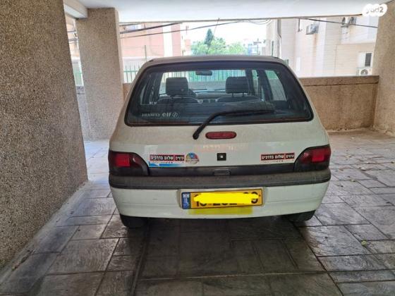 רנו קליאו דור 1 (1992-1999) דור 1 - אליזה ידני 1.4 בנזין 1998 למכירה ברמת גן