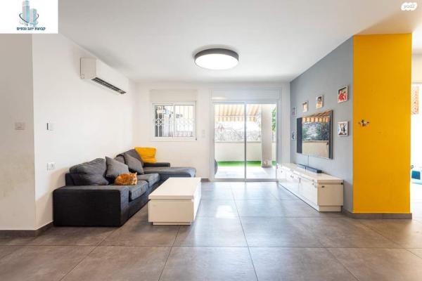 הר הצופים 27 (רחובות ההולנדית)