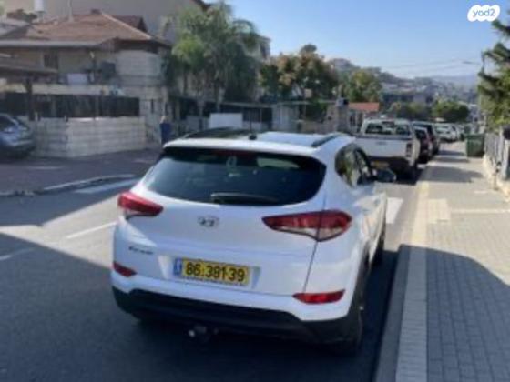 יונדאי טוסון Supreme אוט' בנזין 2.0 (155 כ''ס) בנזין 2016 למכירה בטבריה