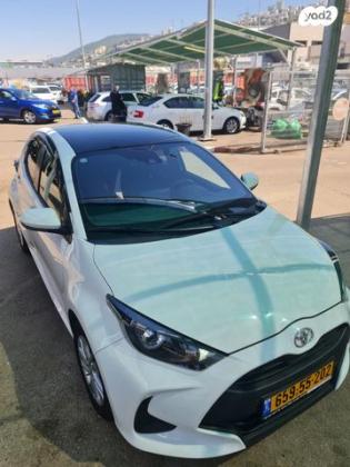 טויוטה יאריס Sky אוט' 1.5 (125 כ"ס) בנזין 2021 למכירה ביקנעם עילית