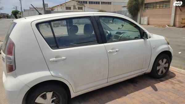 דייהטסו סיריון CX אוט' מהודר 1.3 (87 כ''ס) בנזין 2008 למכירה בנהריה