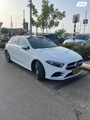 מרצדס A-Class A250E AMG Line הייבריד אוט' 1.3 (160 כ''ס) ק2 היברידי חשמל / בנזין 2023 למכירה במגאר