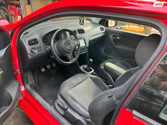 פולקסווגן פולו Young ידני 3 דל' 1.4 (85 כ''ס) בנזין 2012 למכירה בחרות