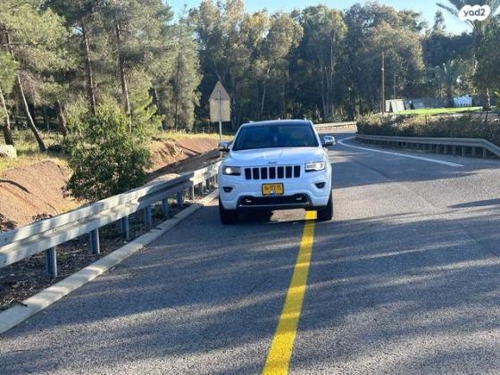 ג'יפ / Jeep גרנד צ'ירוקי 4X4 Overland אוט' דיזל 3.0 (241 כ''ס) דיזל 2014 למכירה בזרזיר