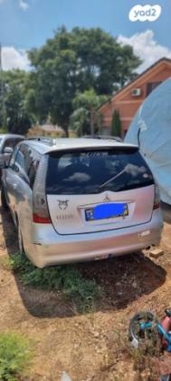 מיצובישי גרנדיס Comfort אוט' 2.4 (165 כ''ס) בנזין 2005 למכירה בנתניה