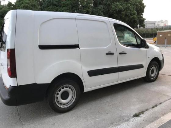 סיטרואן ברלינגו דור 2 (2008-2019) Maxi ידני דיזל טורבו 4 דל' 6 מק' 1.6 (100 כ"ס) דיזל 2017 למכירה בחולון