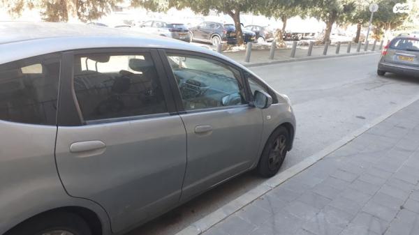 הונדה ג'אז הייבריד הייבריד אוט' 1.3 (102 כ''ס) בנזין 2011 למכירה בירושלים