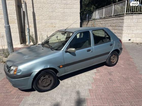פורד פיאסטה GLX ידני 1.3 (60 כ''ס) בנזין 2002 למכירה בירושלים