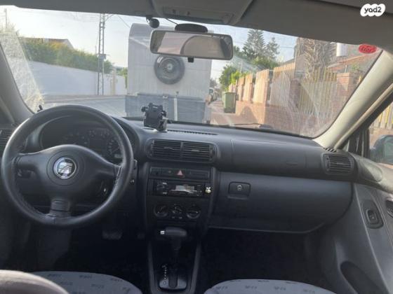 סיאט לאון Stella אוט' 5 דל' 1.6 (100 כ''ס) בנזין 2002 למכירה בבאר שבע