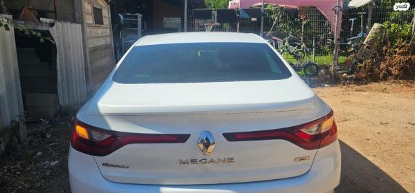 רנו מגאן גראנד קופה Intense אוט' דיזל 1.5 (110 כ"ס) דיזל 2017 למכירה בחדרה