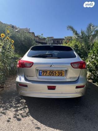מיצובישי לנסר ספורטבק Sport אוט' 5 דל' 1.8 (140 כ"ס) בנזין 2016 למכירה בשבלי