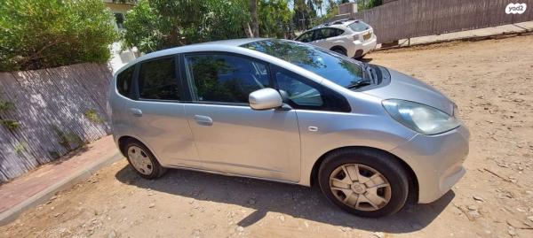 הונדה ג'אז הייבריד הייבריד אוט' 1.3 (102 כ''ס) בנזין 2012 למכירה בנתניה