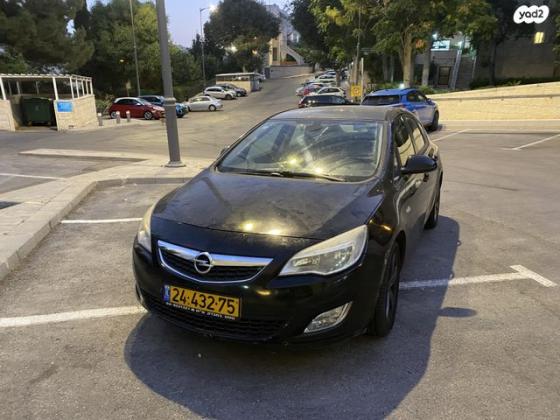 אופל אסטרה Enjoy הצ'בק אוט' 1.4 (140 כ''ס) בנזין 2012 למכירה בירושלים