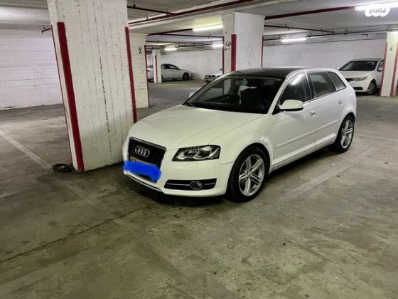 אאודי A3 Sportback Sharp אוט' 1.2 (105 כ''ס) בנזין 2011 למכירה ברמת גן