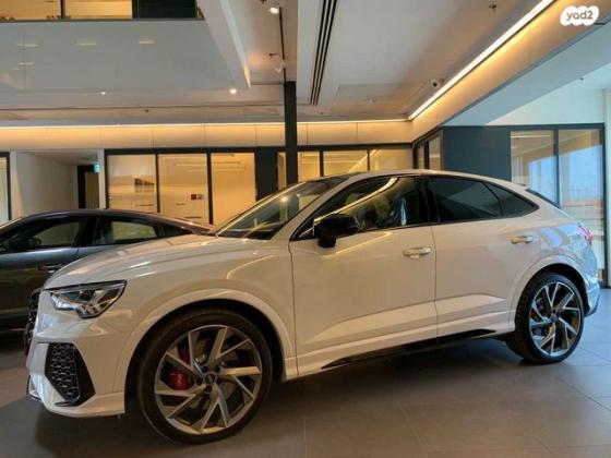 אאודי RSQ3 4X4 RS Sportback אוט' 2.5 (400 כ''ס) בנזין 2021 למכירה בבני ברק