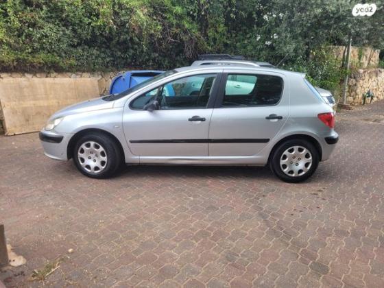 פיג'ו 307 XS טיפטרוניק 5 דל' 1.6 (110 כ"ס) בנזין 2003 למכירה בכפר ורדים