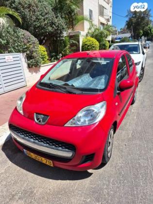 פיג'ו 107 Trendy אוט' 1.0 (70 כ''ס) בנזין 2012 למכירה בגינתון