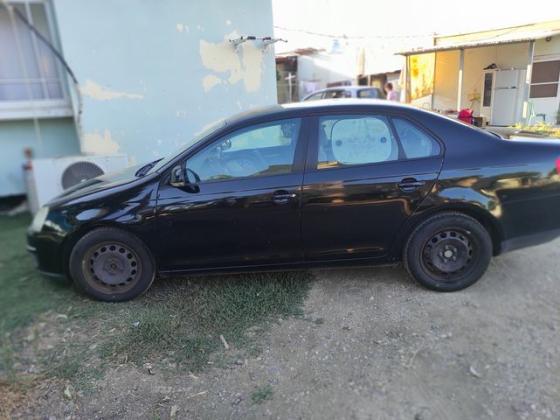 פולקסווגן ג'טה Manager אוט' 1.6 (102 כ''ס) בנזין 2011 למכירה בחריש