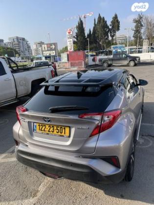 טויוטה C-HR Chic הייבריד אוט' 1.8 (98 כ"ס) בנזין 2018 למכירה בהרצליה