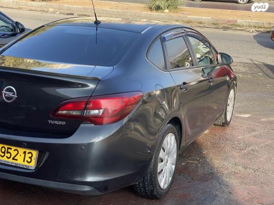 אופל אסטרה Berlina Enjoy סדאן אוט' 1.4 (140 כ"ס) בנזין 2013 למכירה בירושלים