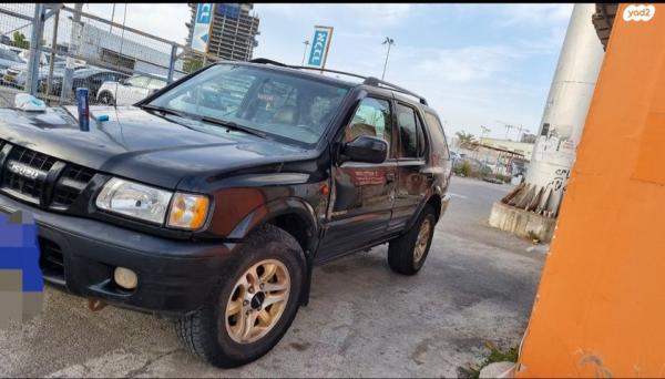איסוזו רודאו 4X4 LSE אוט' 3.2 (205 כ''ס) בנזין 2004 למכירה בפתח תקווה