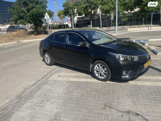 טויוטה קורולה GLI-FL אוט' 1.6 (132 כ''ס) [2013-2016] בנזין 2013 למכירה בנתניה