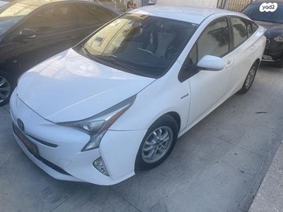 טויוטה פריוס TSS הייבריד אוט' 1.8 (98 כ''ס) בנזין 2018 למכירה בנצרת עילית u002F נוף הגליל