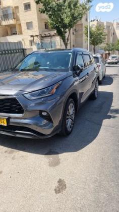 טויוטה היילנדר 4X4 E-Xclusive הייבריד אוט' 7 מק' 2.5 (190 כ''ס) בנזין 2021 למכירה בירושלים