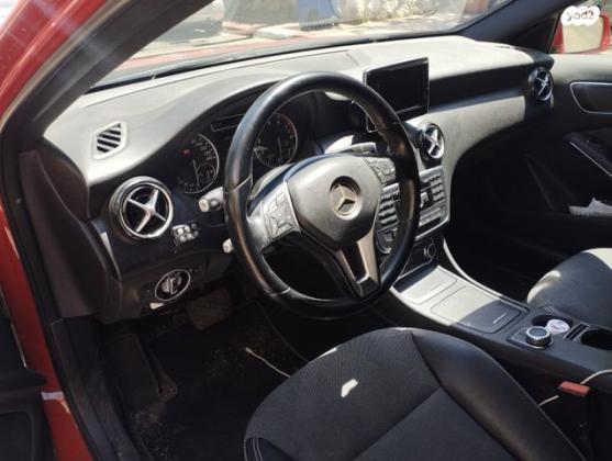 מרצדס A-Class A180 Style סדאן אוט' 1.6 (122 כ''ס) בנזין 2013 למכירה ברמת גן