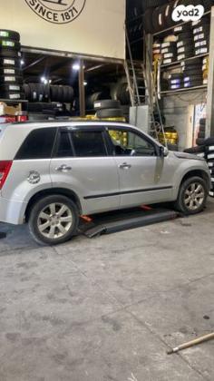 סוזוקי גרנד ויטרה 4X4 JLX-EL אוט' 5 דל' 2.4 (168 כ''ס) בנזין 2009 למכירה בגן יבנה