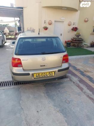 פולקסווגן גולף Comfortline אוט' 5 דל' 1.6 (102 כ''ס) [1999-2004] בנזין 2003 למכירה בערערה