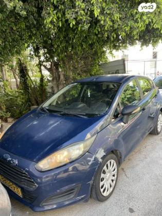 פורד פיאסטה Ambiente ידני 1.2 (82 כ''ס) בנזין 2014 למכירה בתל אביב יפו