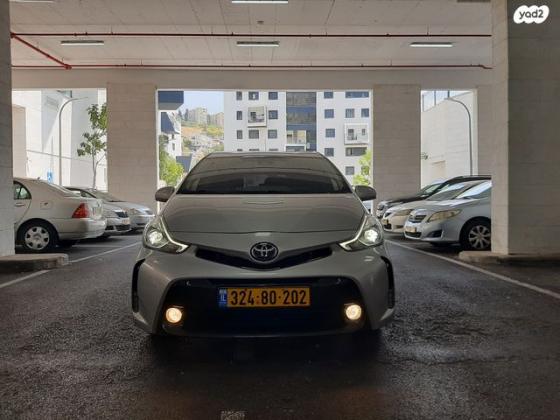טויוטה פריוס פלוס הייבריד Active אוט' 1.8 (99 כ''ס) בנזין 2020 למכירה בחיפה