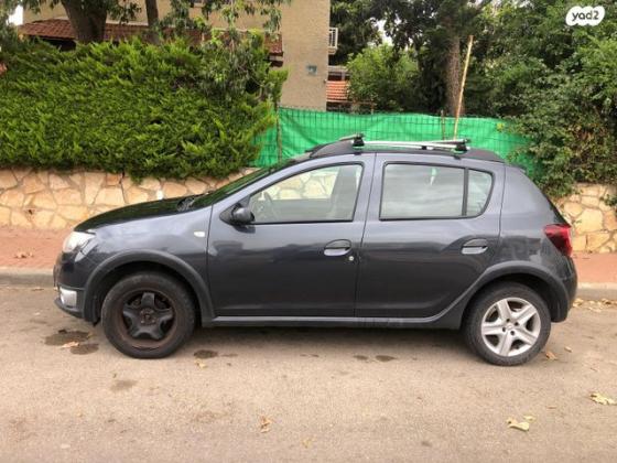 דאצ'יה סנדרו Laureate אוט' בנזין 0.9 (90 כ''ס) בנזין 2016 למכירה באריאל