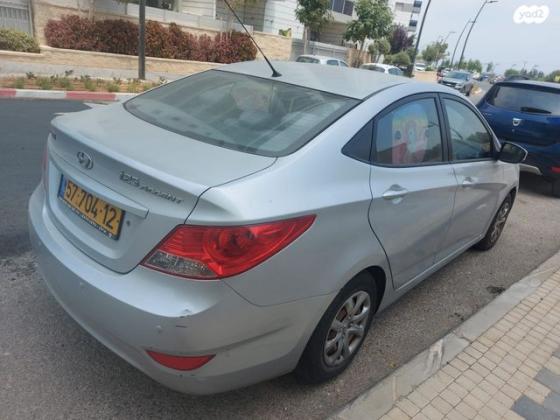 יונדאי i25 Inspire אוט' 1.4 (109 כ''ס) בנזין 2012 למכירה בקרית ביאליק