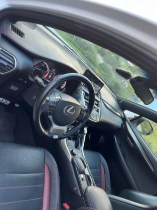 לקסוס NX 4X4 NX200T F-Sport אוט' 2.0 (238 כ"ס) בנזין 2018 למכירה בירושלים