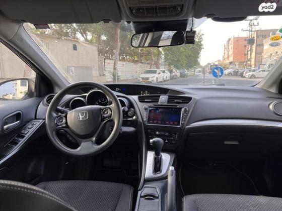 הונדה סיוויק האצ'בק החדשה Comfort אוט' 1.8 (142 כ''ס) בנזין 2015 למכירה בתל אביב יפו