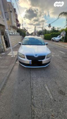 סקודה אוקטביה Ambition אוט' 1.2 (105 כ''ס) בנזין 2014 למכירה בעכו