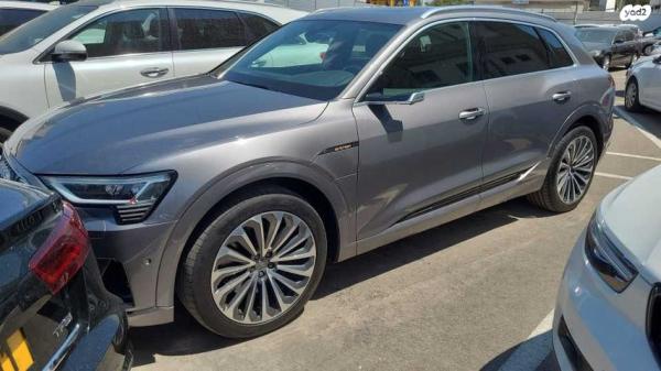 אאודי E-tron 4X4 Advanced Premium אוט' חשמלי (408 כ''ס) חשמלי 2020 למכירה בחיפה