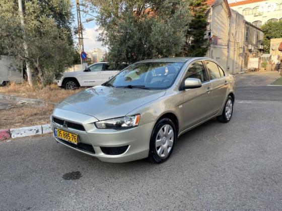 מיצובישי לנסר הדור החדש Invite אוט' 1.5 (109 כ''ס) בנזין 2011 למכירה בחיפה