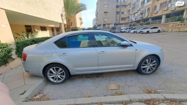 סקודה אוקטביה Exclusive אוט' 1.8 (180 כ''ס) בנזין 2017 למכירה בשערי תקווה